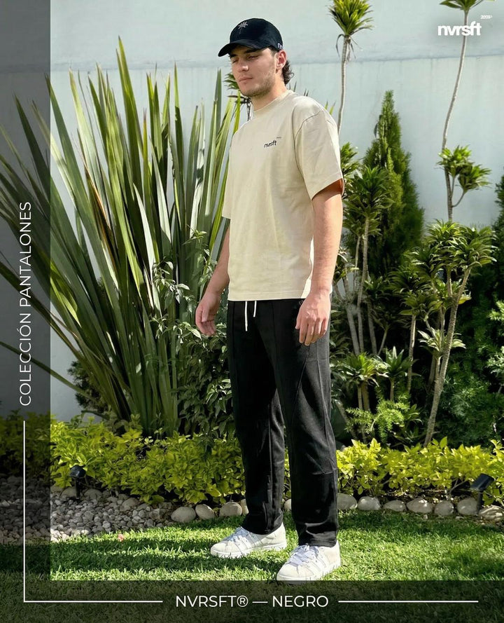 Pantalón Oversize Negro – NVRSFT®