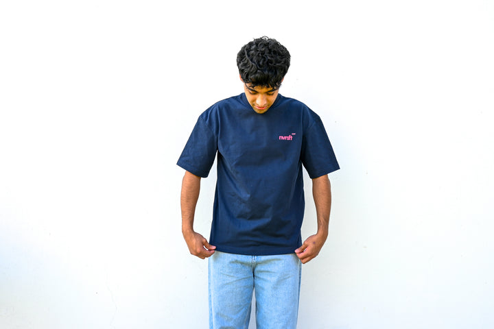 Koi Fish camiseta lifestyle — NVRSFT streetwear emocional México
