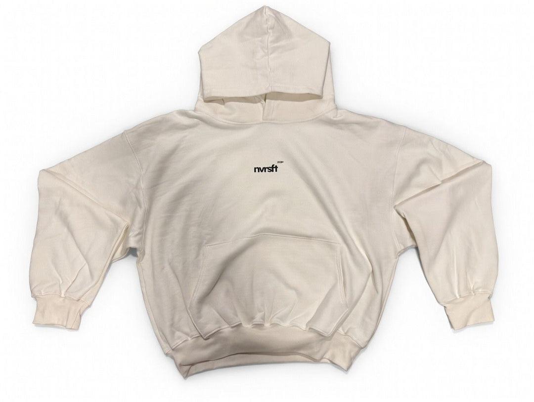 Cold Throne Hoodie NVRSFT streetwear oversize negro México — reinar desde el frío